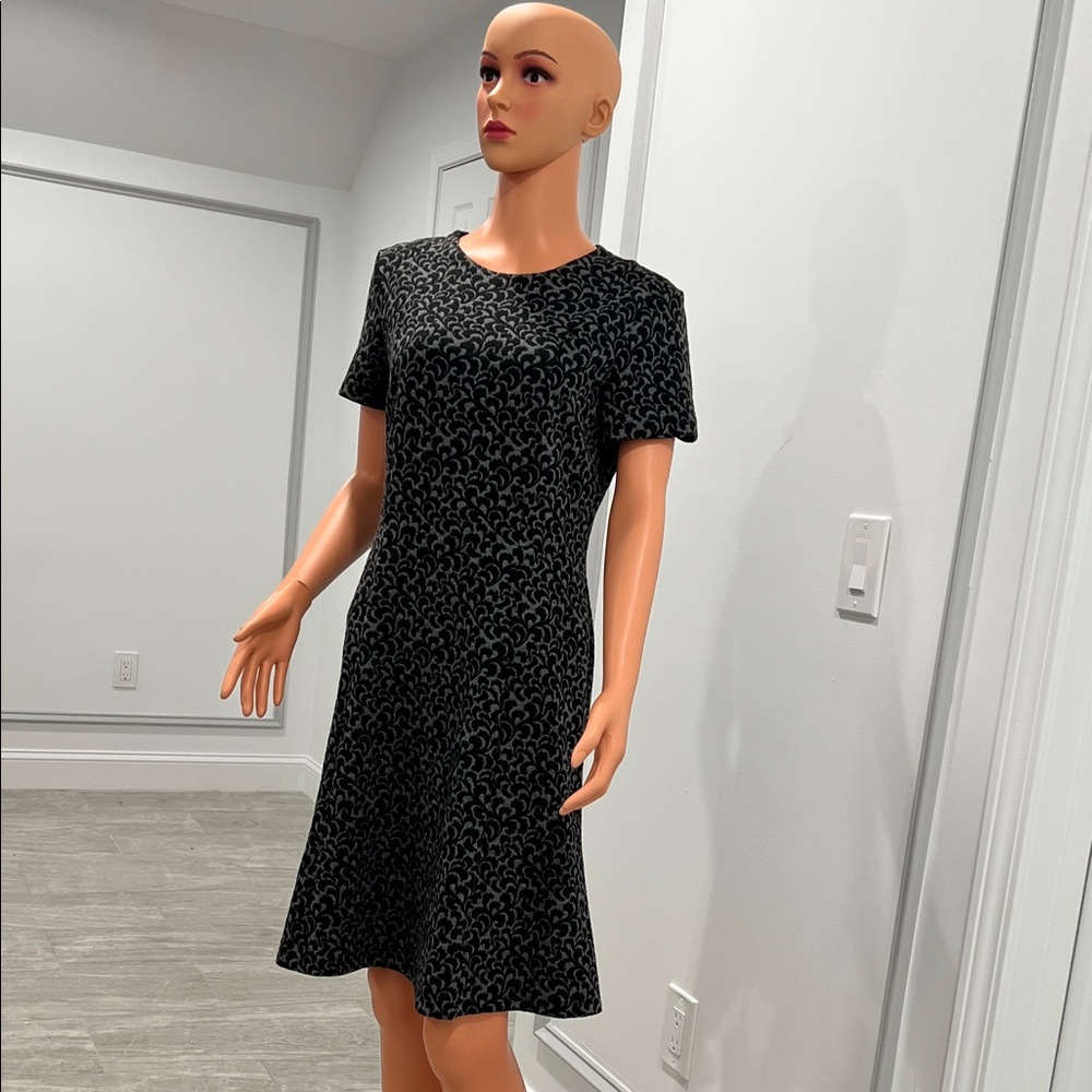 LOFT Black Short-Sleeve Patterned A-Line Midi Dress